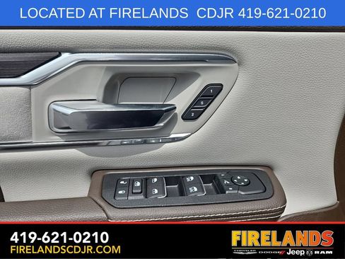 New 2026 RAM 1500 Laramie AWD/4WD image 9