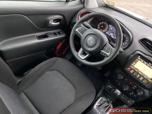 Certified 2023 Jeep Renegade Trailhawk image 19