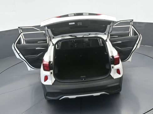 Used 2022 Kia Seltos LX image 60