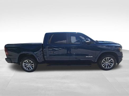 Used 2022 RAM 1500 Laramie w/ Sport Appearance Package AWD/4WD image 6
