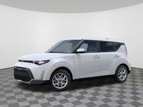New 2025 Kia Soul S image 3