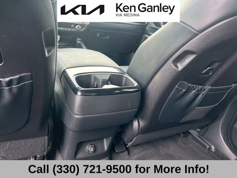 Certified 2024 Kia Telluride S w/ S Sunroof Package image 45
