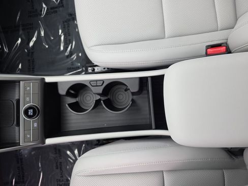 New 2026 Hyundai Kona SEL Premium image 29