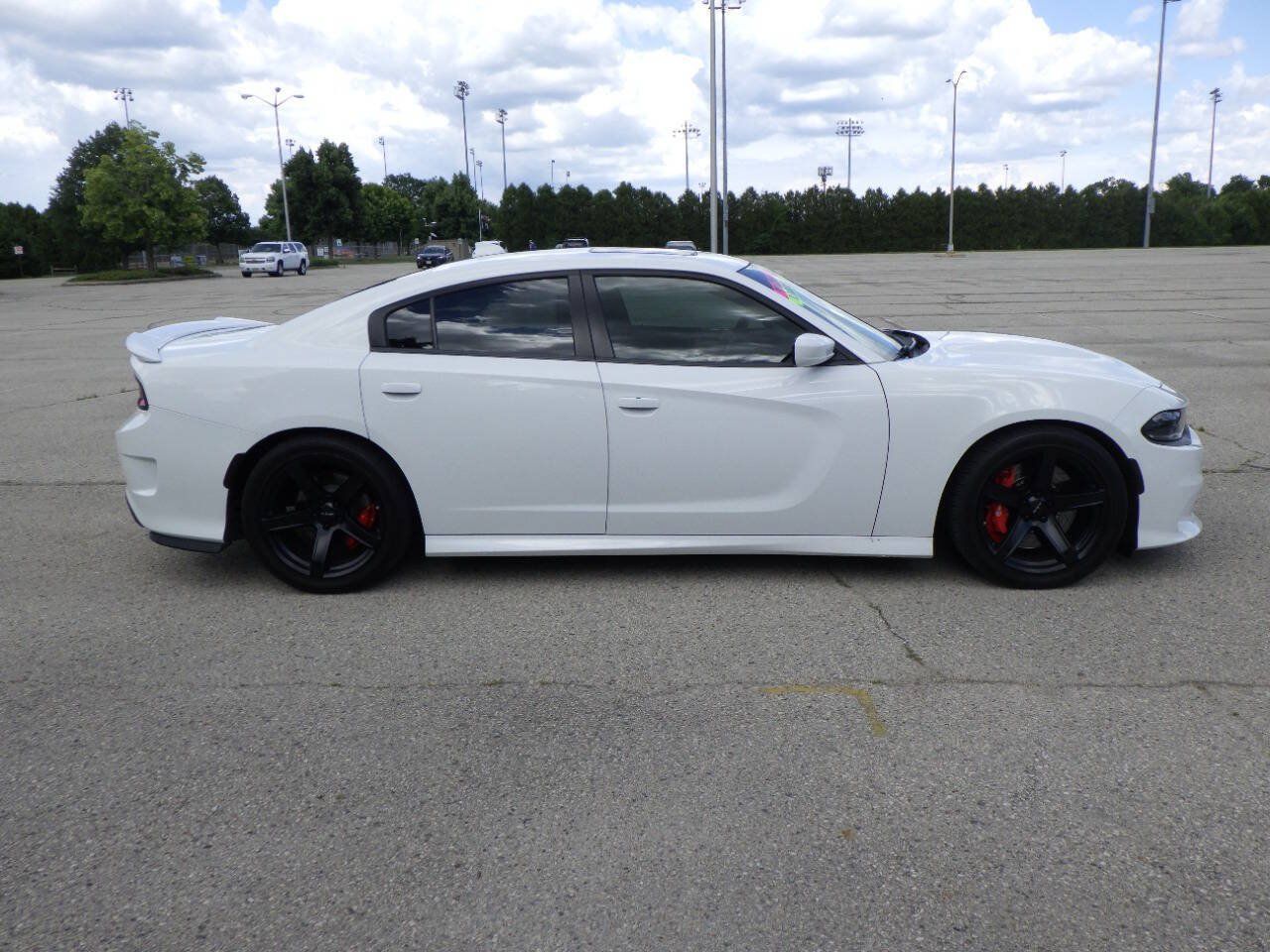 Used 2018 Dodge Charger SRT w/ Technology Group RWD image 6