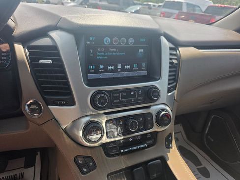 Used 2018 GMC Yukon XL SLT w/ HD Trailering Package RWD image 15