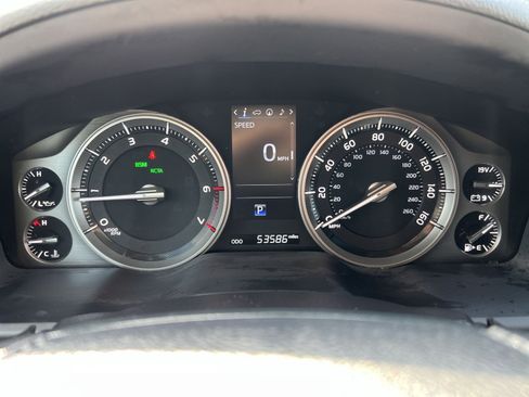 Used 2020 Toyota Land Cruiser AWD/4WD image 17