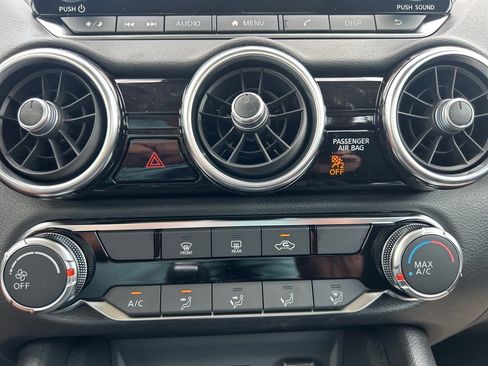 New 2025 Nissan Sentra S image 8