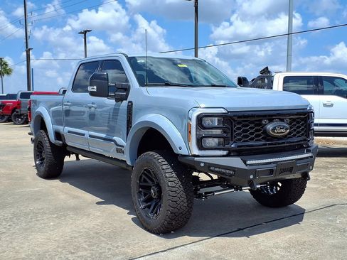 New 2026 Ford F250 Lariat w/ Black Appearance Package AWD/4WD image 6