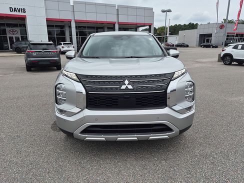 Used 2024 Mitsubishi Outlander SE FWD image 8