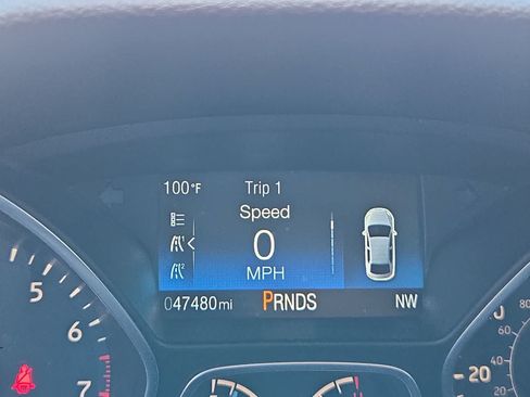 Used 2018 Ford Focus SEL FWD image 32