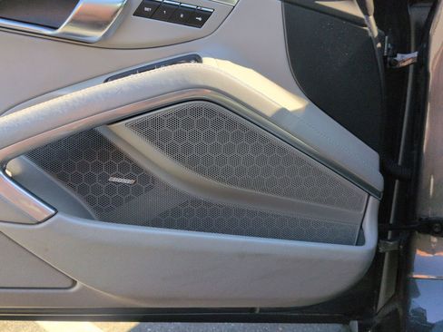 Used 2015 Porsche 911 Targa 4S image 15