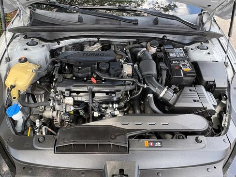 Used 2022 Kia K5 GT-Line FWD image 20
