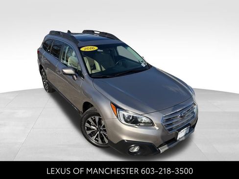 Used 2016 Subaru Outback 2.5i Limited image 3