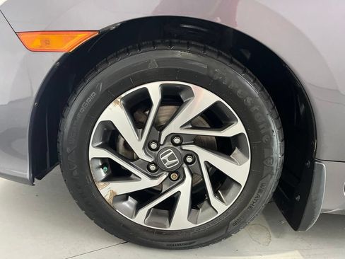 Used 2016 Honda Civic EX image 14
