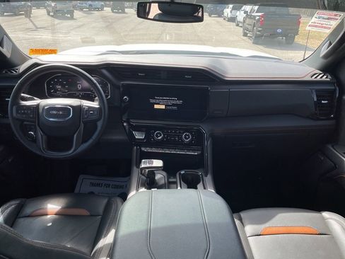 Used 2024 GMC Sierra 1500 AT4 w/ AT4 Premium Package image 21
