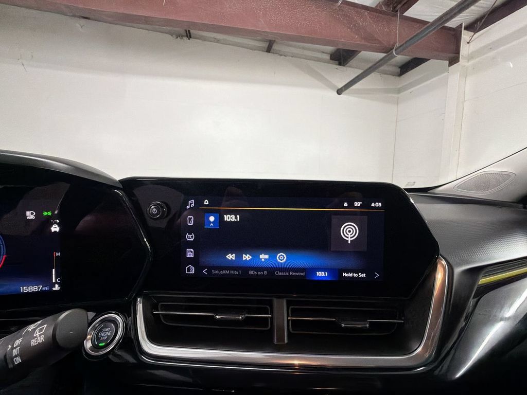 Certified 2024 Chevrolet Trax ACTIV FWD image 13