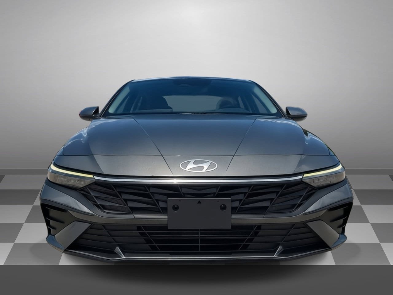 Used 2024 Hyundai Elantra SEL FWD image 2