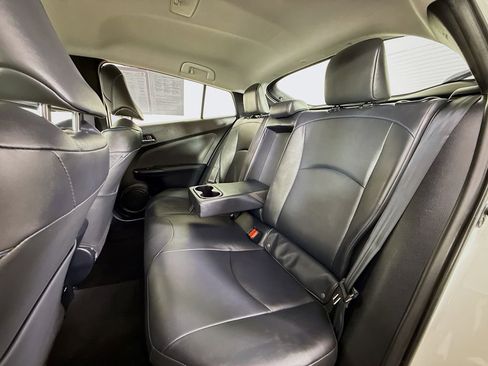 Certified 2016 Toyota Prius Three Touring image 26