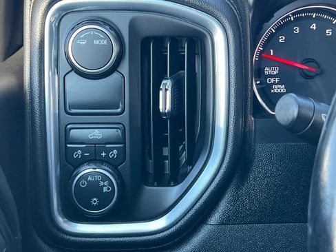 Used 2020 Chevrolet Silverado 1500 LT w/ All-Star Edition image 32