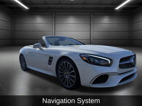 Used 2020 Mercedes-Benz SL 450 image 3