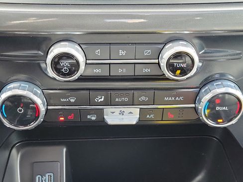 Certified 2023 Ford F150 XLT w/ Equipment Group 302A High image 32