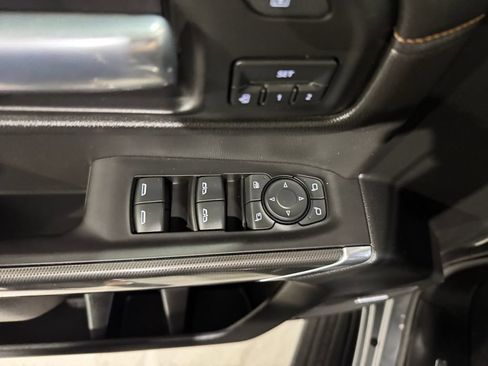 Used 2021 GMC Sierra 1500 AT4 w/ AT4 Premium Package AWD/4WD image 18
