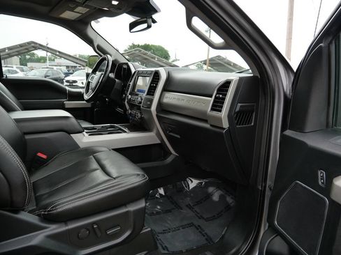 Used 2021 Ford F250 Lariat AWD/4WD image 11