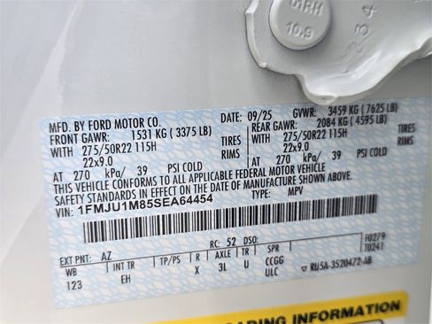 Used 2025 Ford Expedition Platinum w/ Driver's Package image 40