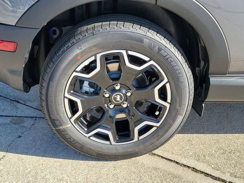 New 2026 Ford Bronco Sport Outer Banks w/ Outer Banks Tech Package+ AWD/4WD image 5