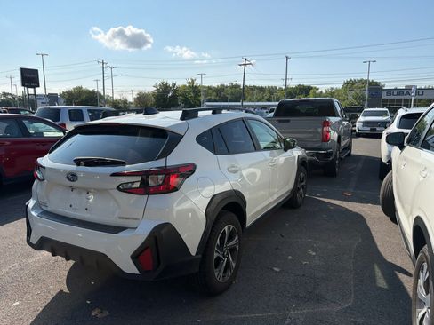 Used 2024 Subaru Crosstrek 2.0i Premium AWD/4WD image 38