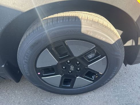 New 2026 Hyundai Santa Fe SE image 6