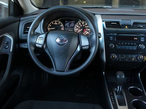 Used 2015 Nissan Altima 2.5 FWD image 19