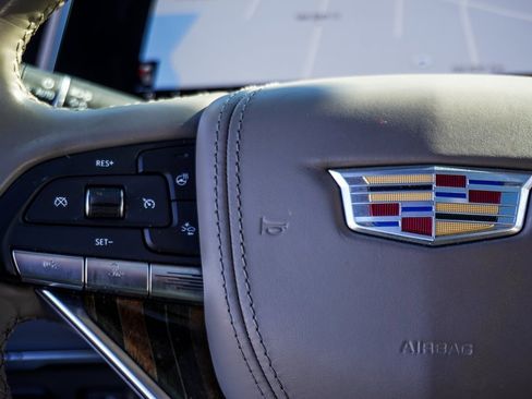 Used 2021 Cadillac Escalade Sport Platinum image 17