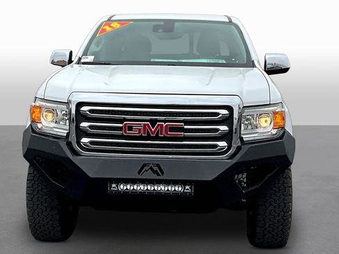 Used 2018 GMC Canyon SLT w/ Driver Alert Package AWD/4WD image 3
