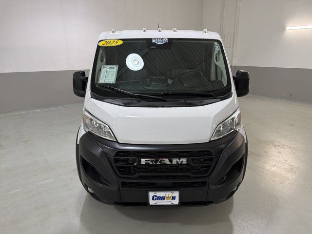 Used 2025 RAM ProMaster 2500 w/ Convenience Group FWD image 3