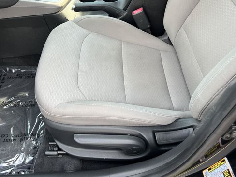 Used 2020 Hyundai Elantra SEL FWD image 29
