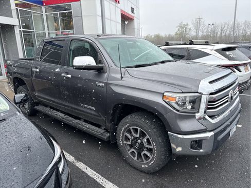 Used 2014 Toyota Tundra SR5 w/ TRD Off Road Package AWD/4WD image 2