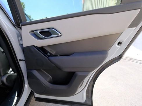 Used 2025 Land Rover Range Rover Velar Dynamic SE AWD/4WD image 16