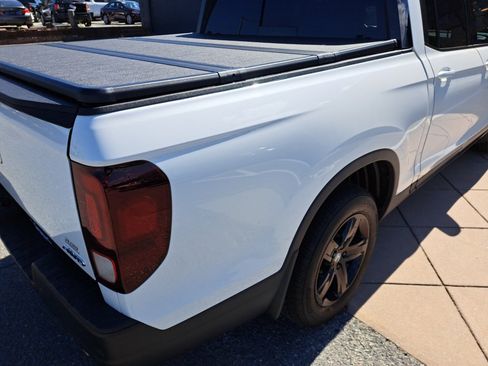 Used 2023 Honda Ridgeline Black Edition image 23