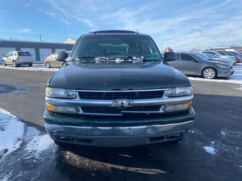 Used 2005 Chevrolet Tahoe LT w/ LT Preferred Equipment Group image 2