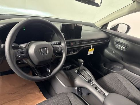 New 2026 Honda HR-V LX image 15