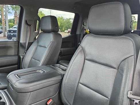 Used 2019 GMC Sierra 1500 SLT w/ SLT Premium Package AWD/4WD image 13