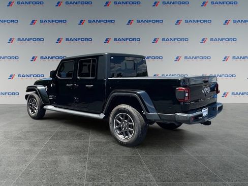 Used 2021 Jeep Gladiator Overland w/ Popular Equipment Package AWD/4WD image 3