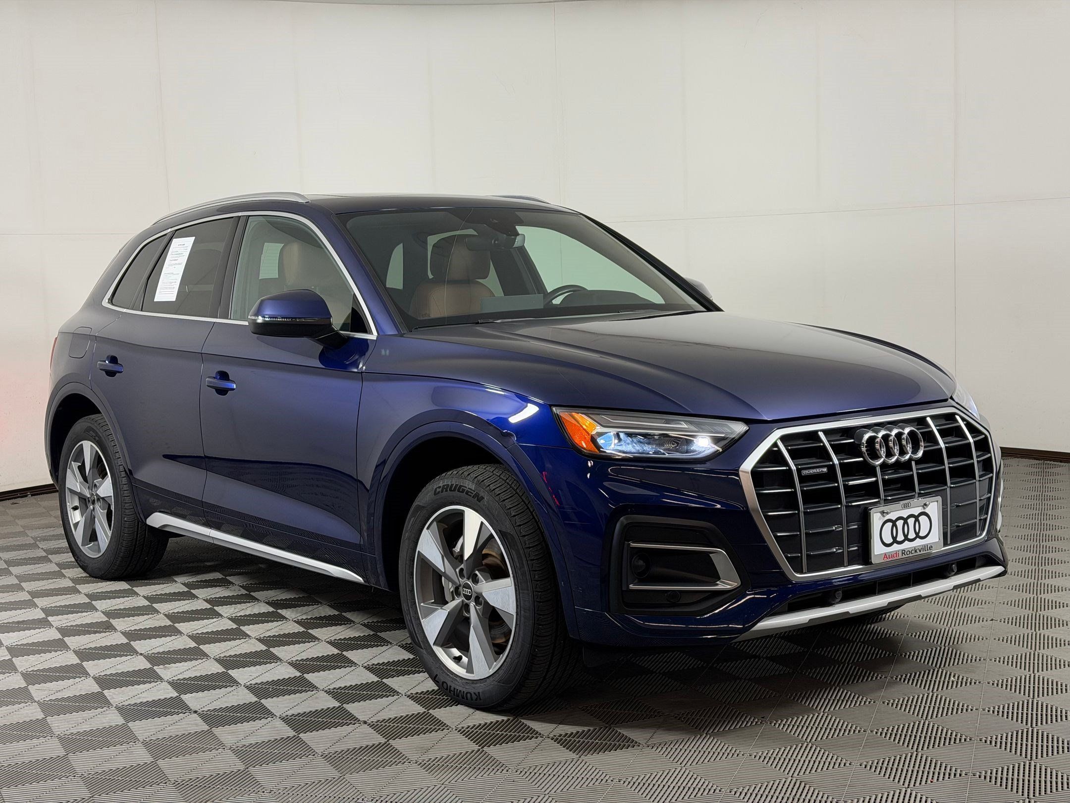 Used 2023 Audi Q5 2.0T Premium w/ Convenience Package AWD/4WD image 7