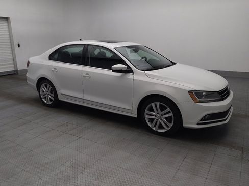 Used 2017 Volkswagen Jetta SEL FWD image 11
