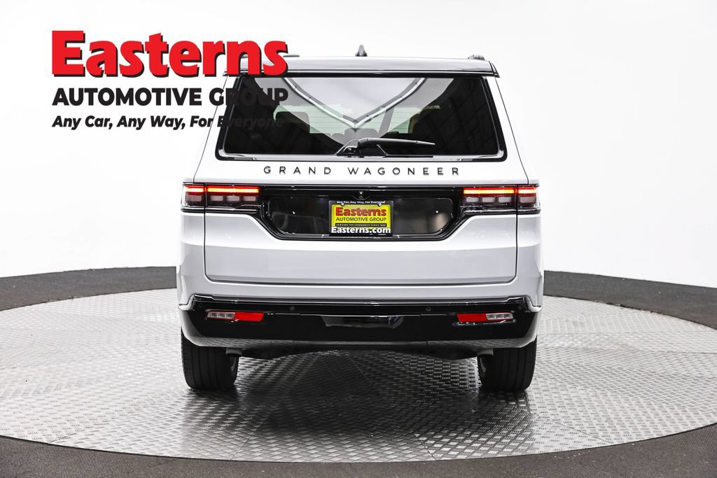 Used 2025 Jeep Grand Wagoneer Series III w/ Rear Seat Video Group 1 AWD/4WD image 7