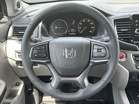 New 2026 Honda Ridgeline RTL image 23