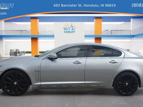 Used 2009 Jaguar XF Premium RWD image 2