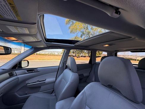 Used 2010 Subaru Forester 2.5X Limited w/ Popular Equipment Group 5B image 17