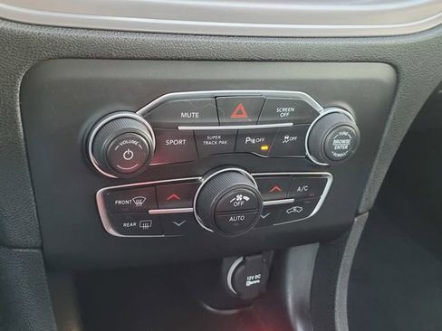 Certified 2023 Dodge Charger GT image 11